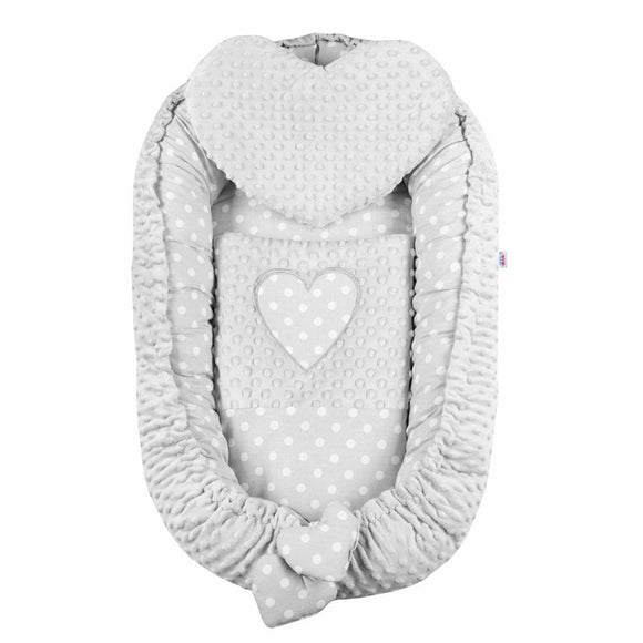 Set 3 piese, New Baby, Luxury, Baby Nest cu doua fete, Cu paturica si pernuta in forma de inima, Minky Heart Grey