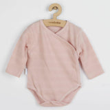 Set 7 piese, New Baby, Include body cu maneca lunga, bluza, pantalonasi cu botosei, salopeta fara maneci, caciulita, manusi, botosei, Marime 56, Din bumbac 100%, I am Pink