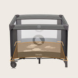 Tarc de joaca copii, Lionelo, Bonnie, Pana la 15 kg, 100 x 100 cm, Pliere compacta, Include geanta de transport, Din plasa, Cu intrare laterala cu fermoar, Cu roti, Cu salteluta din spuma, Conform cu EN12227, Gri inchis