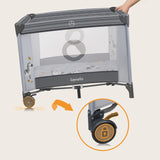 Tarc de joaca copii, Lionelo, Bonnie, Pana la 15 kg, 100 x 100 cm, Pliere compacta, Include geanta de transport, Din plasa, Cu intrare laterala cu fermoar, Cu roti, Cu salteluta din spuma, Conform cu EN12227, Gri deschis