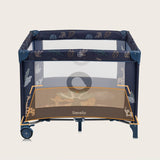 Tarc de joaca copii, Lionelo, Bonnie, Pana la 15 kg, 100 x 100 cm, Pliere compacta, Include geanta de transport, Din plasa, Cu intrare laterala cu fermoar, Cu roti, Cu salteluta din spuma, Conform cu EN12227, Albastru