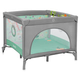 Tarc de joaca, Lionelo, Mille Plus, Pliabil, Include saltea cu densitate T25, 4 jucarii cu velcro, Manere textile, Geanta de transport, Cu roti si inchidere laterala, Pereti din plasa pentru vizibilitate si aerisire, 100 x 100 x 77 cm, Verde