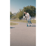 Trotineta, Lionelo, Whizz, Pentru Acrobatii, Rulmenti ABEC-9, 20 - 100 kg, Conform cu standardul european de securitate EN14619, Galben/Negru