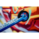 Trotineta, Lionelo, Whizz, Pentru Acrobatii, Rulmenti ABEC-9, 20 - 100 kg, Conform cu standardul european de securitate EN14619, Multicolor