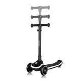 Trotineta pentru copii, Lionelo, Mey, Ultrapliabila, Cu lumini si cosulet, Maner ajustabil pe inaltime, 3 ani+, Pana la 50 Kg, Ultra usor, 2.8 kg, Conform cu standardul EN71-1/2/3, Certificata Intertek, Negru