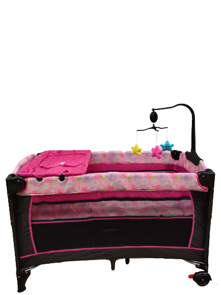 Patut pentru bebelusi, laterala pliabila cu masa de infasat si carusel , roz GGBAB1R